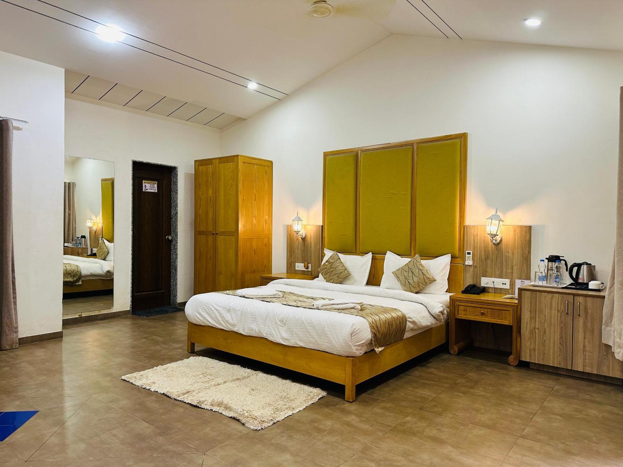 Lion Park Hotel & Resorts Sasan Gir Exterior photo